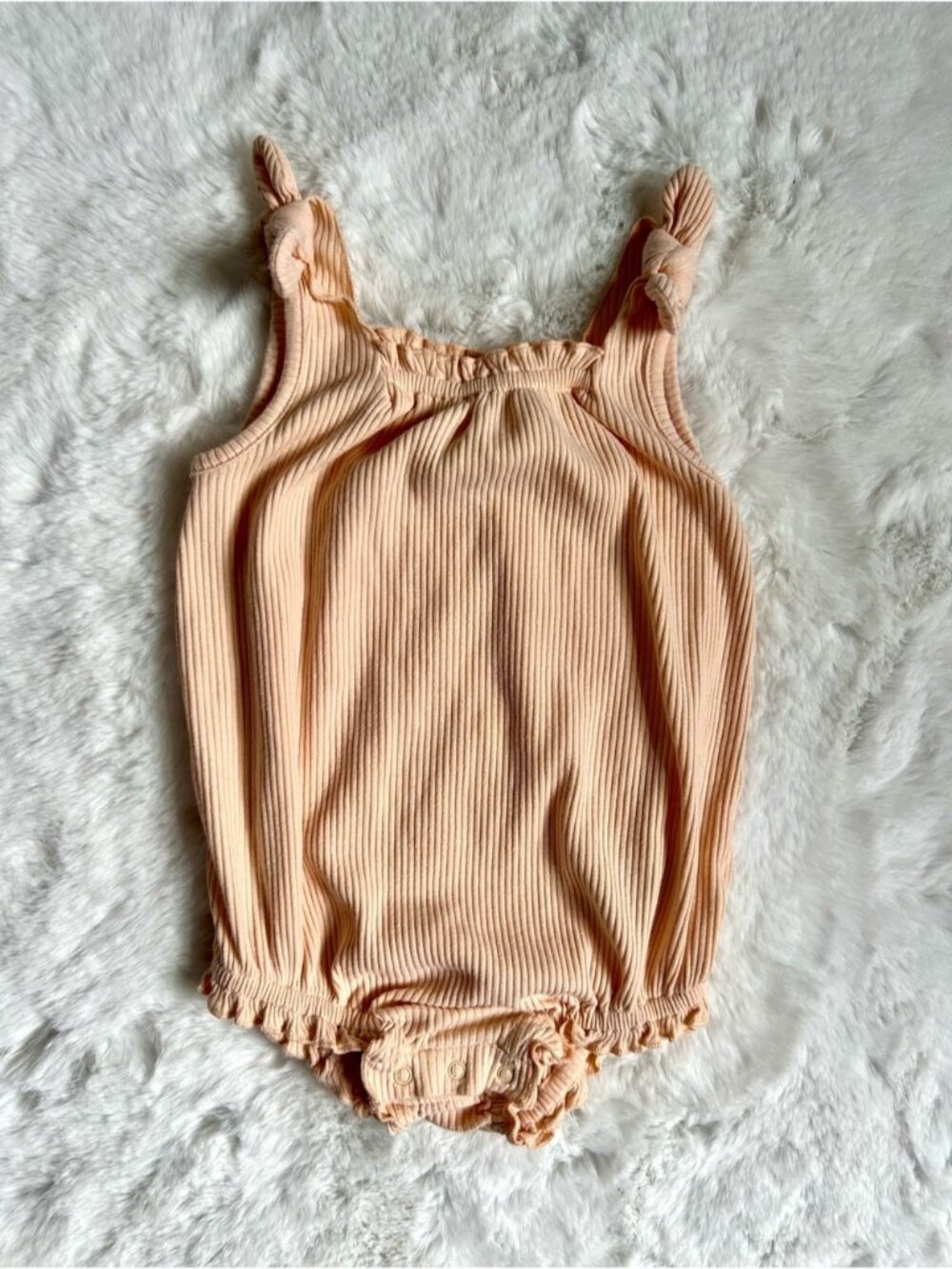 Old Navy Peach Rib-Knit Girls' One-Piece Romper 12-18 MOS